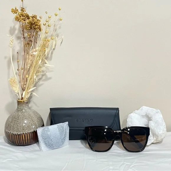 Valentino | Accessories | Authentic Valentino Sunglasses And  display picture 2